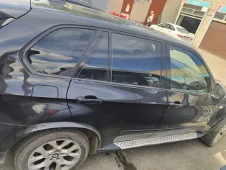 BMW X5 2008, vin-номер WBAFF41040L125495. Ознакомится с имуществом и документами к нему потенциальные покупатели могут, обратившись в рабочие дни к организатору торгов по тел. +7-909-340-28-60, e-mail: ural-zpp@yandex.ru.