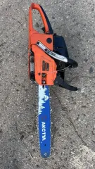 Бензопилы Stihl, Garver, Парма, топор, сварочный аппарат Redbo. Единый лот (8): 1. Бензопила "Stihl MS-180" 21-007259-1 2. Бензопила марки "Garver Hobby HSG 145-15" 45 см3 2,5 HP оранжевого цвета с черной ручкой 21-007260-1 3. Топор с деревянной ручкой 21-007260-2 4. Бензопила марки "Парма Практик…