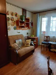 Квартира в Ленинградской обл., 48 кв.м, 2 комн. Жилое помещение (квартира), 48 м2, по адресу: Ленинградская обл., Гатчинский р-н, пгт Вырица, ш Сиверское, 31А, кв. 37