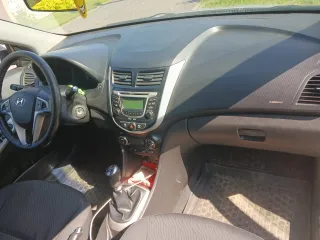 Hyundai Solaris, 2011. Автомобиль: марка и модель: Hyundai Solaris; год выпуска: 2011; VIN: Z94CU41DABR064997; цвет кузова: серебристый; объем двигателя: 1591; государственный регистрационной знак Н747АН46.