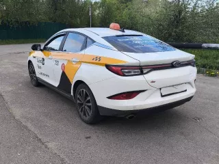 Автомобиль марки/модели ДЖАК/JAC J7, VIN: MX1J7AGGXPK058790, год выпуска 2023, цвет автомобиля: БЕЛЫЙ   пробег уточнять при осмотре. Данное имущество находится в залоге у АО «Кредит Европа Банк  Россия »