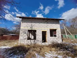 Земельный участок 584 кв.м с объектами, Московская обл. Кадастровый номер 50:27:0030715:218, место нахождения: Россия, обл. Московская, р-н Подольский, Сельское поселение Лаговское, СНТ "Связист", вблизи д. Романцево, дом уч-к 385, площадью 584 +/- 8, с объектами недвижимости: помещение, назначение…