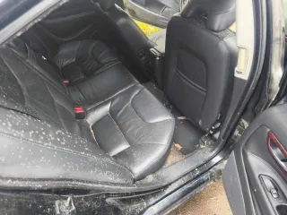 Volvo S60 2007 года, седан. VIN: YV1RS595772638942. Цвет черный. Двигатель B5254T, объем 2.5 л, мощность 209 л.с. Имеются ПТС и СТС. Автомобиль неисправен.