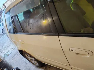 Mazda Premacy 2001 года, 135 лс, 225000 км, модель, № двигателя FP 734812, № кузова CP8W-214859, цвет: белый, категория ТС: В, расположение руля: правый руль, мощность двигателя : 135 л.с., объём двигателя : 1839 куб.см., тип двигателя: бензиновый, масса без нагрузки: 1100 кг., разрешенная…