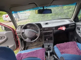 Daewoo Nexia 2007: Легковой автомобиль, марка: Деу, модель: Нексия, год изготовления: 2007, цвет: спелая вишня, VIN: XWB3D31UD8A145749. Автомобиль на ходу, в 2022 пересобирался двигатель. Автомобиль ранее ездил на метане, сейчас скорее всего нужно оформлять. Есть ржавчина по кузову на порогах и…