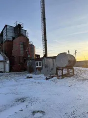 Сушилка "Польская"; инвентарный номер 00000141, Емкость для зерна V-40 м3, Емкость для зерна, Каркас норий, Сепаратор зерна СППЗ-60, Вагончик бытовой, Здание ПОБ с приемкой ИН No 5469-литер М 60.9кв.м.