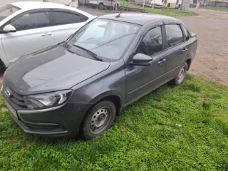 Lada Granta 2024 года, 98 лс, 19 304 км, VIN XTA219040S1096897, МКПП. Имущество обременено залогом АО «Азиатско-Тихоокеанский Банк».