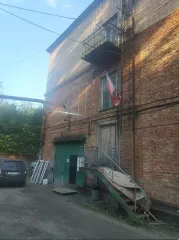 Помещение, назначение: нежилое, общая площадь: 9,3 кв.м., этаж 1, кадастровый номер: 50:65:0020304:1302
Местонахождение: Московская область, г. Красноармейск, просп. Испытателей, д. 16, пом. 7