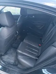 Omoda S5 2023 года, 112 лс, АКПП, VIN LVVDC21B0PD220669, на ходу, горит чек, греется, легкие недостатки по лакокрасочному, битый задний бампер. пробег 122 000.
