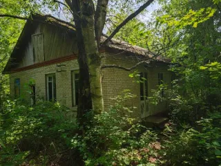 15 нежилых зданий 3687 кв.м с участком 55724 кв.м, г.о. Ступино Продажа 15-ти нежилых зданий общей площадью 3 687 кв.м. с земельным участком 55 724 кв.м. в г.о. Ступино Кадастровый номер: 50:33:0000000:85769 Общая площадь: 59411 Количество этажей : 3, в том числе подземных 1