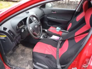 Hyundai i30 2009 года, 1.4 GLS MT, VIN TMADC51CP9J011121.