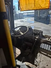 PAZ 320530 2003 автобус марки ТС ПАЗ 320530, 2003 г.в., г/н АК94561, VIN X1M32053030005195, автомобиль находится в неисправном состоянии, отсутствуют колеса, отсутствует передняя балка, отсутствует двигатель, отсутствует КПП, навесное оборудование, салон в неудовлетворительном состоянии, частично…