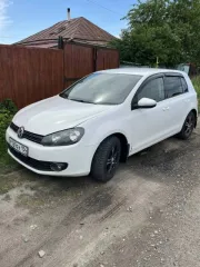 Volkswagen Golf 2010 года, 102 л.с. Автомобиль легковой, марка VOLKSWAGEN, модель GOLF, VIN: WVWZZZ1KZBW002509, гос. рег. номер: Р169ЕК154, год изготовления: 2010.