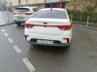 Kia Rio, 2019 года, 98 лс, 300000 км, АКПП, идентификационный номер (VIN): Z94C341BBKR135305, г/н: E190KB774