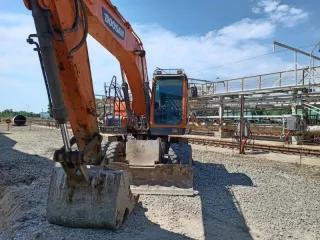 Экскаватор DOOSAN DX190WA, оранжевый, 2019, пробег   нет данных, 5.8 МТ  116 л. с. , дизель, полный, VIN DHKCEWAZAK5005412, Ставропольский край, г. Невинномыск, ограничения и обременения: отсутствуют ключи, зарегистрирован за должником Банка, перерегистрация автомобиля на нового владельца будет…