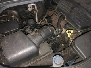 Hyundai Grand Starex 2010 года, 145 л.с., пробег 300000 км, АКПП. VIN: KMJWA37JBAU190694.