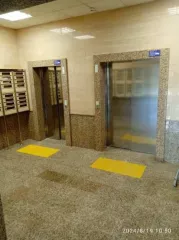 Помещение, жилое (квартира), кадастровый номер объекта: 77:02:0024026:2631, расположенное по адресу: г. Москва, вн. тер. г. муниципальный округ Марьина роща, ул. Тихвинская, д. 14, корп. 1, кв. 33, этаж 7, площадь 48,4 кв.м. В залоге ПАО Банк "PSB".