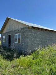 Земельный участок 850 м² и объект незавершенного строительства по адресу: Оренбургская область, Соль-Илецкий район, г Соль-Илецк, ул Цветочная, 86 с кадастровым номером 56:47:0101001:1251. Объект незавершенного строительства проектируемое назначение: жилое, площадью застройки 98,5 м², степенью…