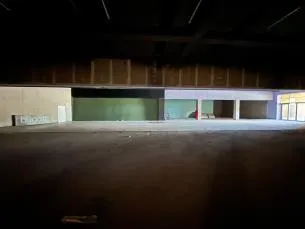 Нежилые помещения 8203,6 кв.м по адресу: г. Иваново, ул. Куконковых, д.141: пом.1003-3, площадь 1564,2 кв.м, кад.№ 37:24:010450:795; пом.1003-2, площадь 1583,6 кв.м, кад.№ 37:24:010450:793; пом.1003-1, площадь 1638,6 кв.м, кад.№ 37:24:010450:792; пом.1003-4, площадь 1674,7 кв.м, кад.№…