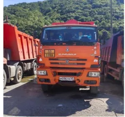 Мусоровоз КО-440В, модель ISB6.7e4, цвет оранжевый, VIN XVL483206F0000270, государственный номерной знак М 096 ТК 65, год выпуска 2015, реестровый номер 4549, номер технического паспорта 52ОМ711287, номер двигателя XTC 536054F1326807, балансовая стоимость 3 850 000,00 рублей.