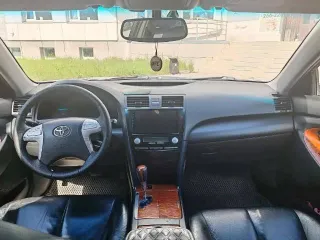 Toyota Camry 2006, 277 лс, 300000 км, АКПП. Легковой автомобиль TOYOTA CAMRY 2006г.в., VIN JTNBK40K303001326, ГРЗ Е961МВ19.