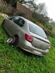 Renault Logan 2017 года, VIN X7L4SRAV458820955. Цвет серый, регистрационный знак К 915 ОО 76. ПТС 77 ОТ №070523, СТС 99 32 № 043924. Пробег 297031 км.