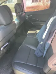 Hyundai Santa Fe 2017 автомобиль марки Hyundai модель Santa Fe 2017 г.в. VIN-номер KMHSW81UDJU815613 просмотр имущества по предварительному согласованию с финансовым управляющим по контактному телефону или электронной почте. Автомобиль находится по адресу с.Авдон, ул. Лесопарковая , 1