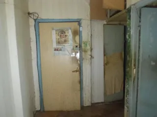 Жилое помещение по адресу: г. Москва, г. Зеленоград, к. 921, кв. 184, общей площадью 42,5 кв. м. (Этаж № 2), кадастровый номер: 77:10:0002005:5229 Вид жилого помещения: Жилое Общая площадь: 42.5