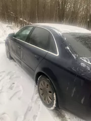 Audi A4, 
год изготовления: 2007, 
цвет: темно-синий, 
VIN: WAUZZZ8E37A180108, 
ПТС: 77 ТР 239137, 
г/н: Х947ВР799, 
модель двигателя: ALT, 
двигатель №: 255853, 
шасси (рама) № отсутствует, 
кузов №: WAUZZZ8E37A180108.
