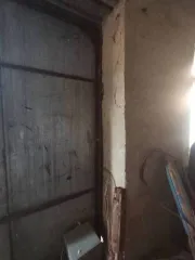 Здания общей площадью 329,4 кв.м в Ульяновской области. Включает здание производственных и складских помещений площадью 319,2 кв.м и здание проходной площадью 10,2 кв.м. Кадастровые номера: 73:03:050106:501 и 73:03:050106:502. Адрес: Ульяновская область, Вешкаймский район, рабочий поселок Вешкайма…