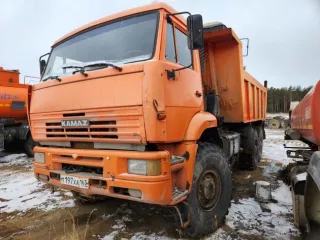 Движимое имущество (автомобили, специализированная техника), расположенное в Хабаровском крае, п. Галкино. Автомобиль КамАЗ-65222, VIN X1F652220D0000398, шасси XTC 652220 C1288561, 2013 г.в., гос. номер Т 538 ХК 163. Автомобиль КАМАЗ 65222-43, VIN XTC652224E1300015, 2014 г.в., гос. номер У 664 ЕА…