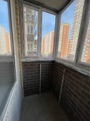 Квартира 62,4 кв.м, 2 комн., Краснодар. Двухкомнатная квартира, площадь 62,4 кв.м. Кадастровый номер 23:43:0142047:61060, расположенная по адресу Краснодар, ул. Домбайская, д. 55, корпус 8, кв. 117. Вид собственности: индивидуальная.