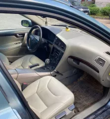 Автомобиль легковой, марка: VOLVO, модель: S60, VIN: YV1RS61S942336116, гос. рег. номер: А128УО147, год изготовления: 2003