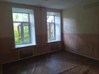 Имущественный комплекс 2071.1 кв. м с земельным участком с. Гагаринская Новоселка Ярославская область, расположенный по адресу: Ярославская область, р-н Переславский, с/о Глебовский, с. Гагаринская Новоселка, ул. Садовая, с земельным участком, в составе: Психоневрологический институт, КН…