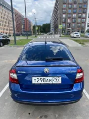 Шкода Rapid, 2019 г., синий, VIN: XW8AC4NH8KK127379, ПТС: 40 РЕ 773635, госномер: Т298АВ797, двигатель CVW №660563, мощность 110 л.с. (80.9 кВт), объем 1598 см³, кузов №XW8AC4NH8KK127379, максимальная масса 1720 кг, масса без нагрузки 1252 кг.