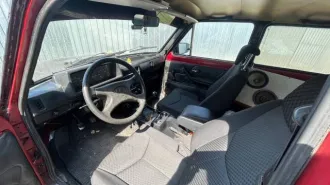 ВАЗ 21213 1995 года выпуска, цвет вишневый, VIN XTA21213051123944.