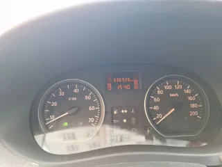 RENAULT SR, 2011. Легковой автомобиль марки RENAULT SR, год изготовления: 2011, цвет: ЧЕРНЫЙ, VIN: X7LLSRB1HBH357572. С имуществом можно ознакомиться по адресу: г. Дмитров, мкр. им. Владимира Махалина по предварительной записи у организатора торгов (arbitrfm@yandex.ru, +7 916 604 96 21)