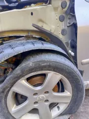 Peugeot 307 SW 2005 года выпуска, идентификационный номер VIN VF33HNFUE83846936, находится в залоге у ООО МФК "КарМани".