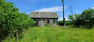 Нежилое здание общей площадью 70,1 кв.м., количество этажей 1 (подземных 0), кадастровый номер: 73:04:022003:83; земельный участок общей площадью 1407 кв.м., с кадастровым номером: 73:04:022003:35, категории земель: земли населенных пунктов, с видом разрешенного использования: под существующей…