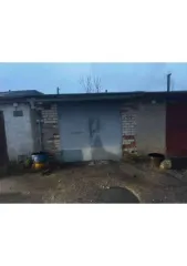 Гараж 24,7 кв.м и здание в Калининградской области, Черняховский район, город Черняховск, улица Гастелло, ПГО "Чайка", 44. Кадастровый номер: 39:13:010512:305.