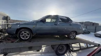 Автомобиль марки ВАЗ 21102, 2000 г/в, цвет темно-серо-синего, г/н С 853 ЕР 56, VIN XTA211020Y0204011 Автомобиль марки ВАЗ 21102, 2000 г/в, цвет темно-серо-синего, г/н С 853 ЕР 56, VIN XTA211020Y0204011 
Год выпуска: 2000 
VIN номер: XTA211020Y0204011 
Вид транспорта: Легковые автомобили 
Марка: ваз…