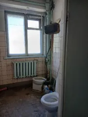 Нежилое помещение 162.4 м² в Нефтеюганске по адресу: Тюменская область, Ханты-Мансийский автономный округ - Югра, г Нефтеюганск, ул Строителей, здание № 6, помещение № 6. Назначение: нежилое. Расположение на этажах 01 и 02. Кадастровый номер помещения: 86:20:0000047:201, кадастровый номер здания…