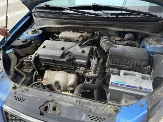 Kia Rio 2010 года, 95 л.с., пробег 218582 км. VIN XWEDH511AA0002458, цвет синий. Номер двигателя G4EE AH330837, тип двигателя бензиновый, мощность 69.9 кВт (95 л.с.), номер кузова XWEDH511AA0002458, снаряженная масса 1580 кг (1244 кг без нагрузки).