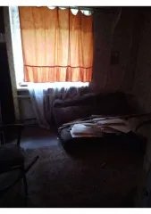 1/4 доля квартиры 41,4 кв.м в Оренбургской области, кадастровый номер: 56:26:1503017:164, адрес: Оренбургская область, р-н Саракташский, п Саракташ, ул Чапаева, д 60, кв 15