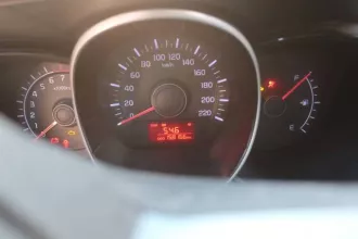 Автомобиль в хорошем состоянии, на ходу, есть ключи и документы, сел аккумулятор, для просмотра возьмите, пожалуйста, прикуриватель для аккумулятора.