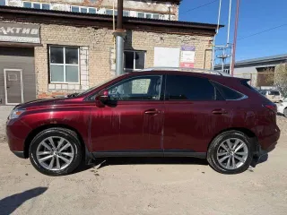 Lexus RX 2013, 277 лс, полный привод, АКПП, 2013 года выпуска, VIN JTJBK11А302032913, цвет гранатовый.