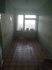 Помещение 171,4 кв.м в Ульяновской области, Вешкаймский район, рабочий поселок Вешкайма, улица Строителей, 10. Помещения административного здания кадастровый номер 73:03:050106:504, №16 на первом этаже и №1-10 на втором этаже.