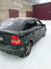 Opel Astra Edition, 1999 г.в., VIN W0L0TGF48Y5013957. МКПП, кондиционера нет. Из недостатков под замену задние арки и пороги, а также мелкие сколы и царапины по кузову в силу возраста.