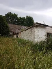 Нежилое здание 270,6 кв.м с земельным участком в с. Долгополье. здание, назначение: нежилое, общей площадью 270,6 кв.м, кадастровый номер: 33:01:000901:102, с земельным участком, категория земель: земли населенных пунктов, разрешенное использование: обслуживание нежилого здания, общей площадью 813…