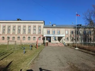 Здание школы, 2469,3 м², Костромская область, Судиславский район. Нежилое здание с одновременным отчуждением земельного участка: здание школы, площадь 2469,30 м2, кадастровый номер 44:21:070104:15, адрес: Костромская область, муниципальный округ Судиславский, деревня Михайловское, улица им. Алексея…